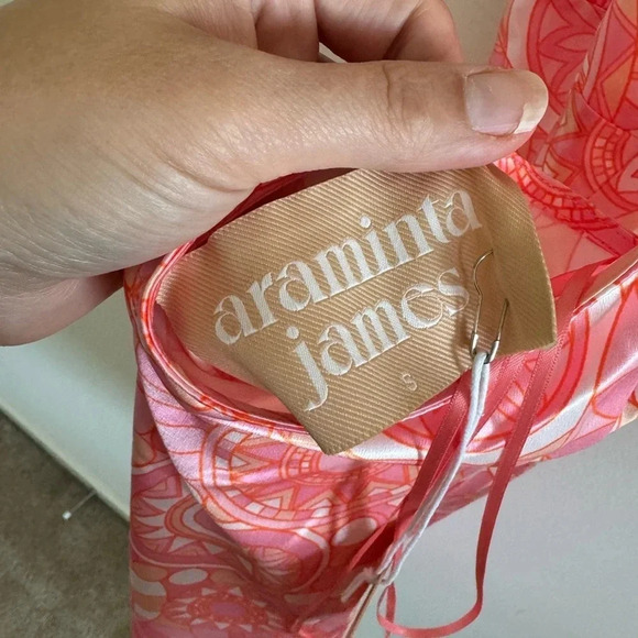 Araminta James pink Capri silky retro printer halter Mini Dress Size small NWT - Picture 11 of 13